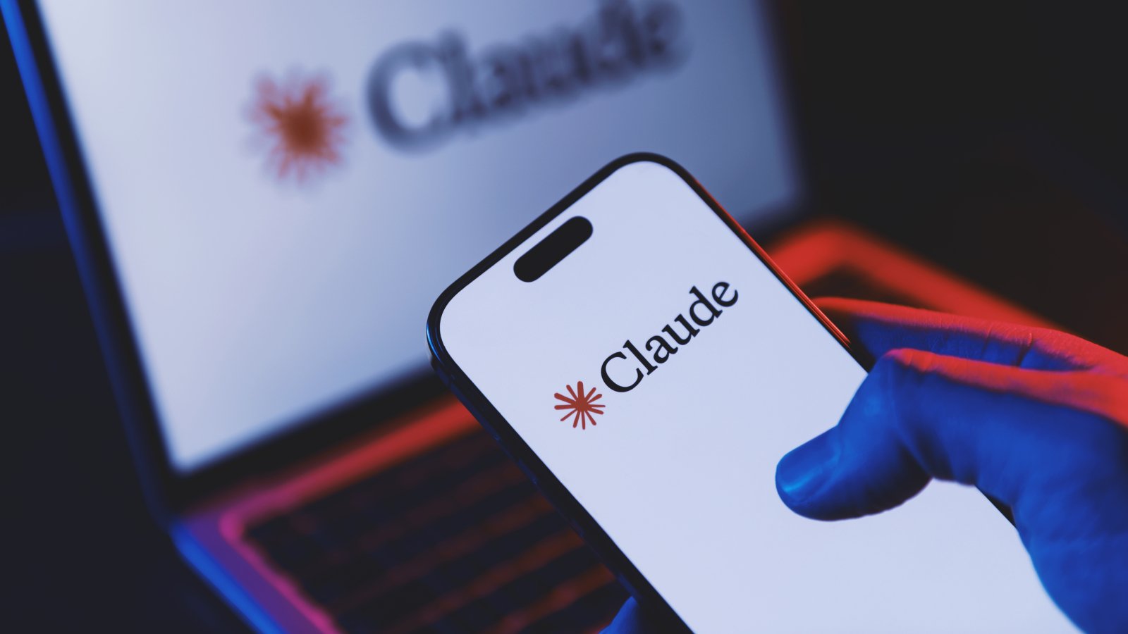 La mémoire de Claude fait peau neuve ! ©arda savasciogullari / Shutterstock