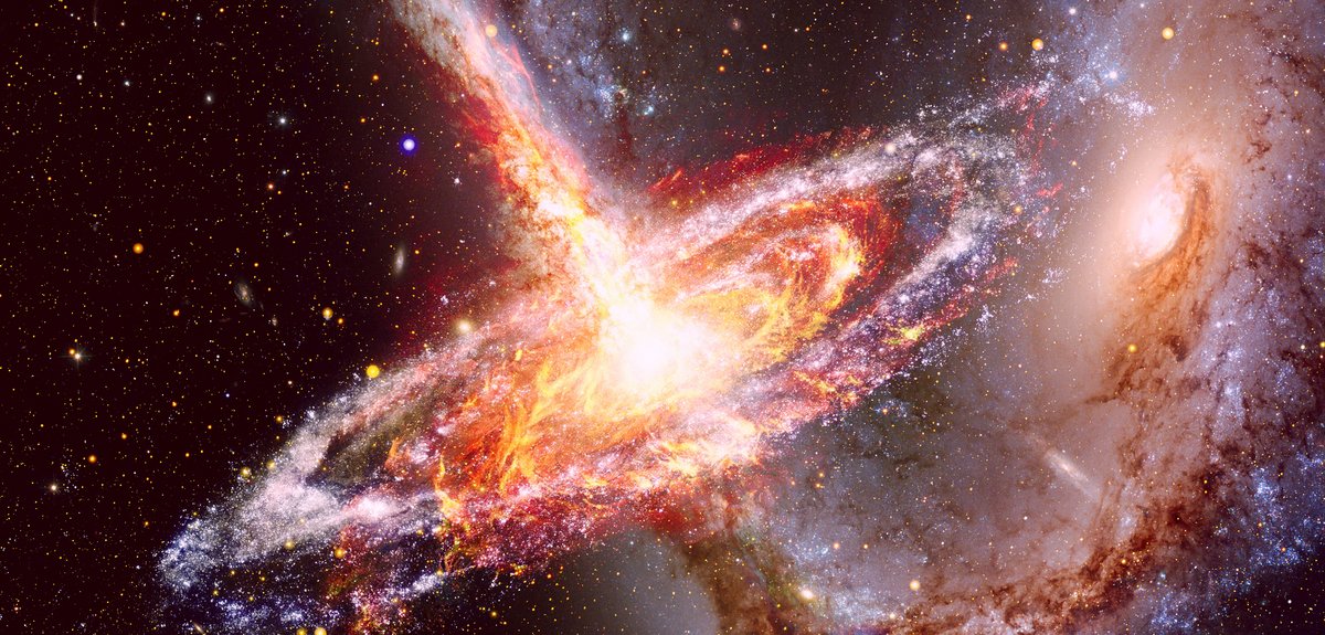 La libération d'énergie potentielle lors de la collisions des trois galaxies équivaut à l'explosion simultanée de milliards de supernovas. © NASA images / Shutterstock