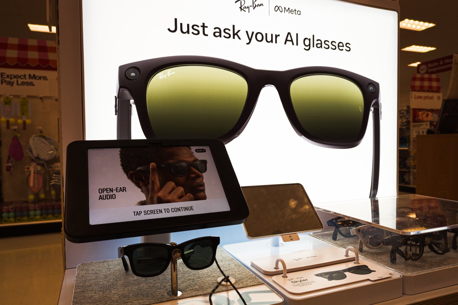 Meta prépare une nouvelle offensive dans les lunettes connectées. ©PJ McDonnell / Shutterstock