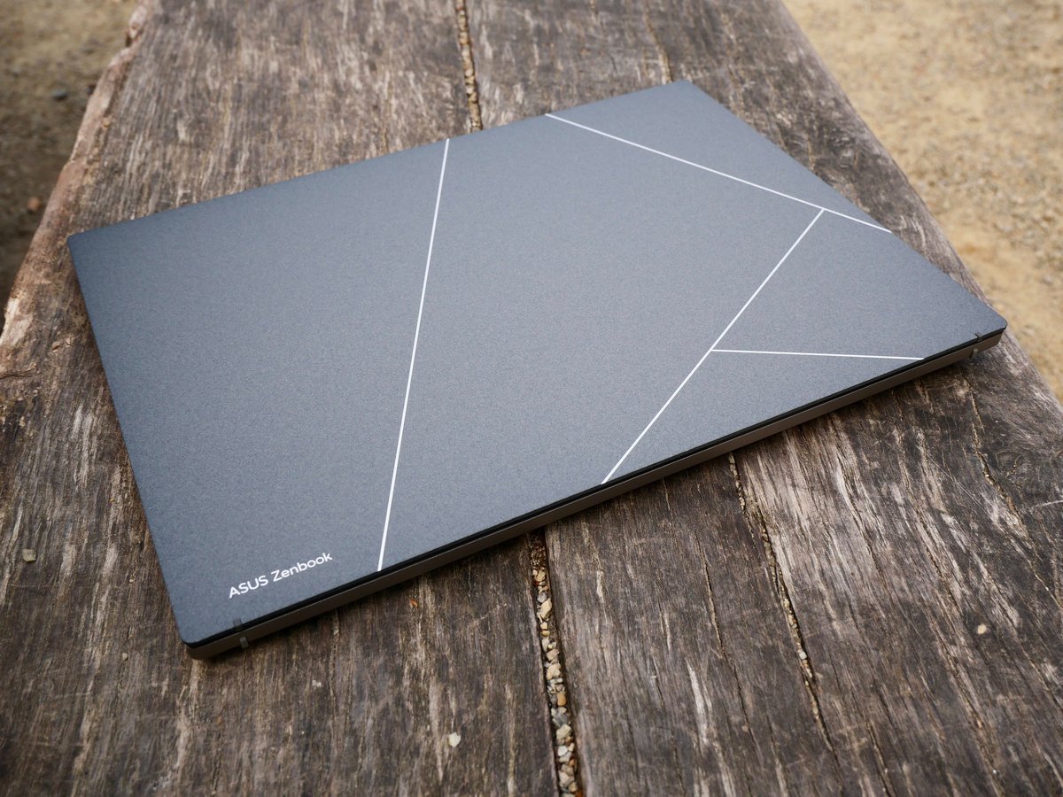 ASUS Zenbook S13 OLED (UX5304) -1