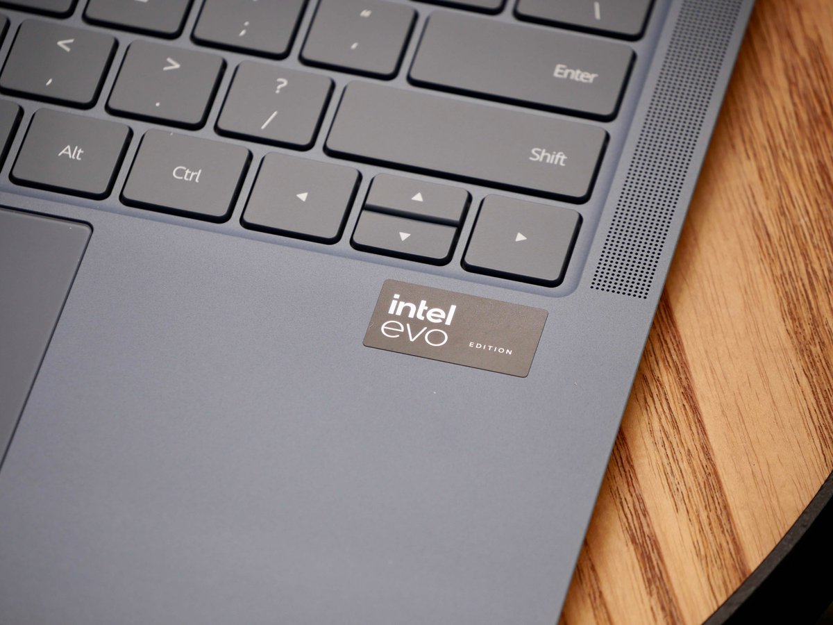 L'appareil embarque l'un des meilleurs processeurs Intel : le Core Ultra 9 185H © Clubic