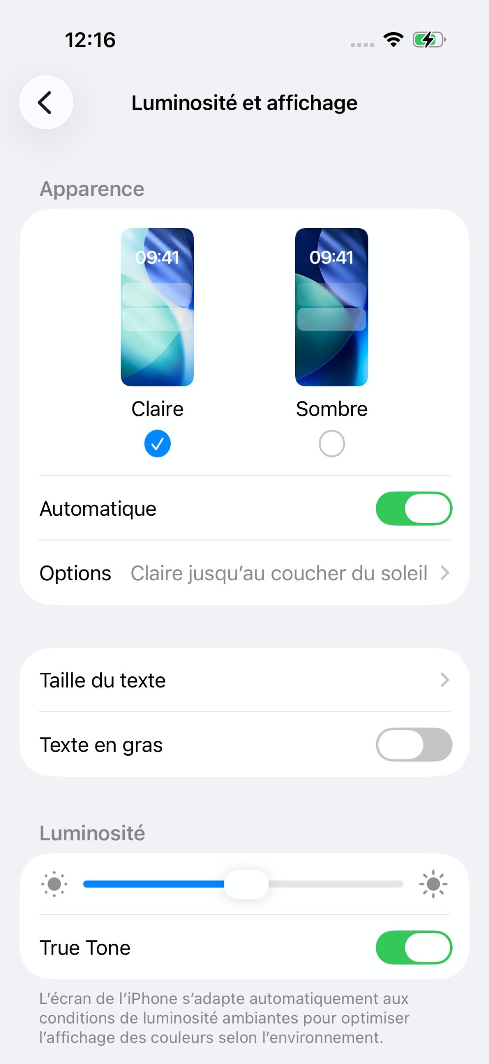 Les fonds d'écrans iOS 26 enfin ajoutés aux réglages
