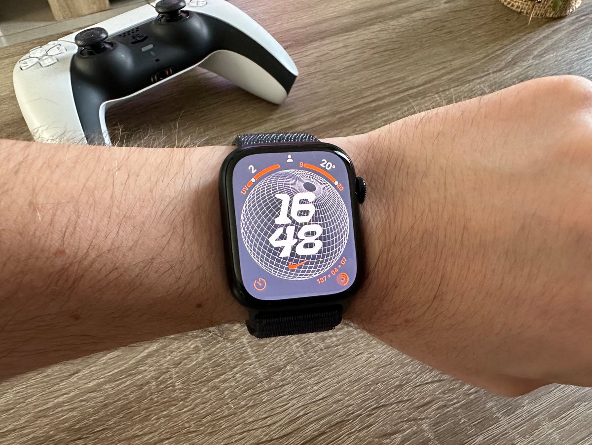 Votre Apple Watch passe des appels toute seule ? C'est (presque) normal © Mathieu Grumiaux pour Clubic