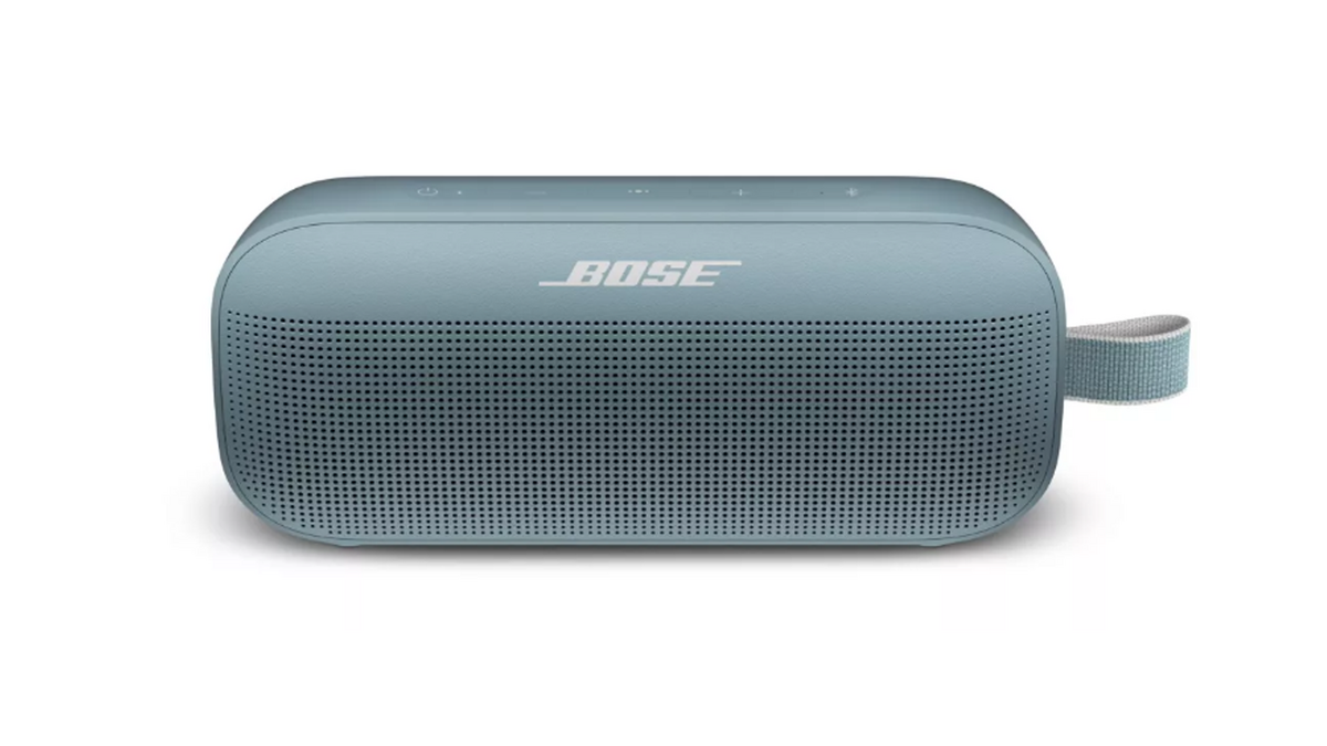 L'enceinte Bose SoundLink Flex bénéficie d'excellentes basses et est certifiée IP67