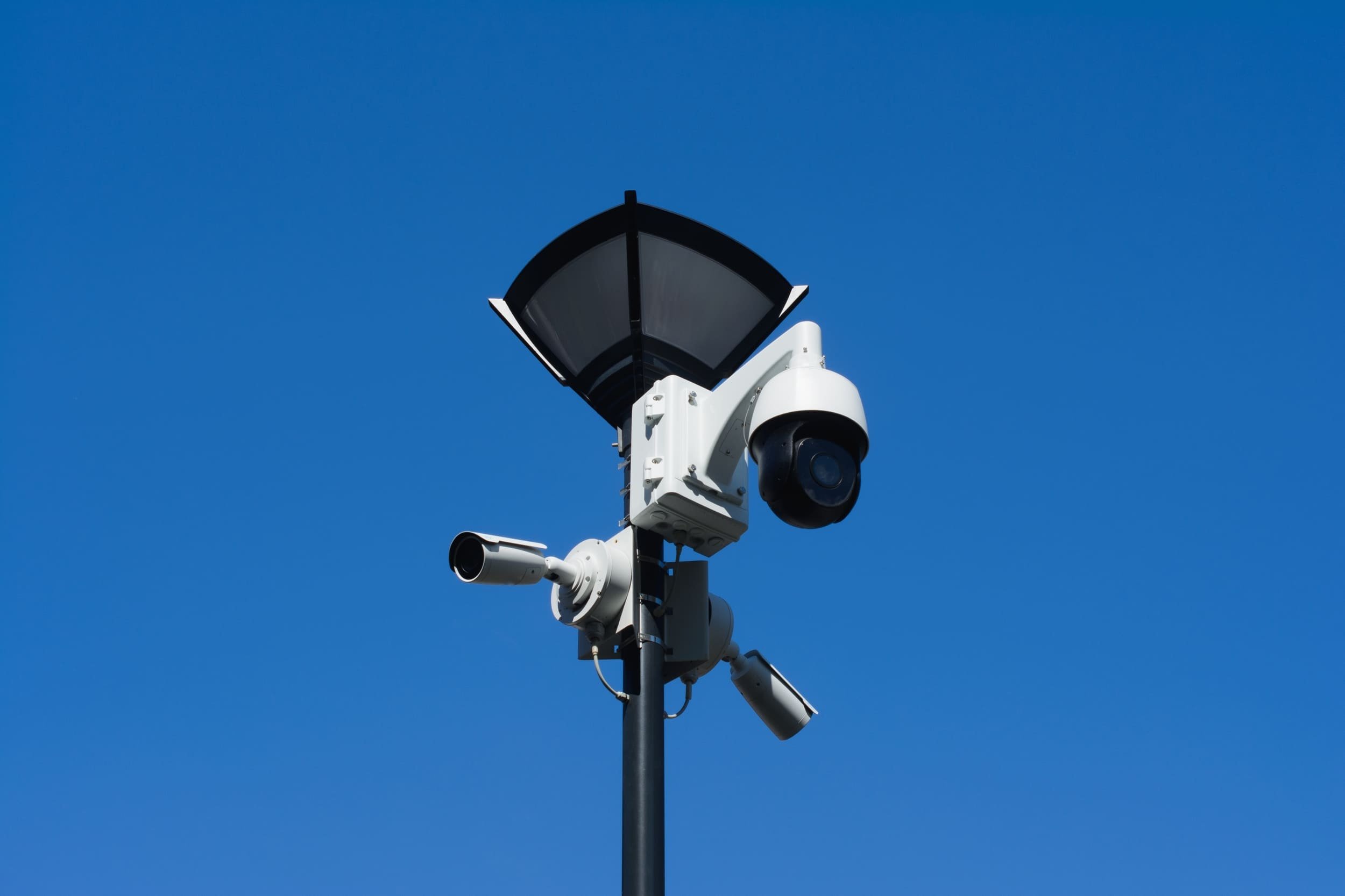 La CNIL a décidé de faire preuve de pédagogie sur l'utilisation des caméras de surveillance dans nos rues. © ya_create / Shutterstock
