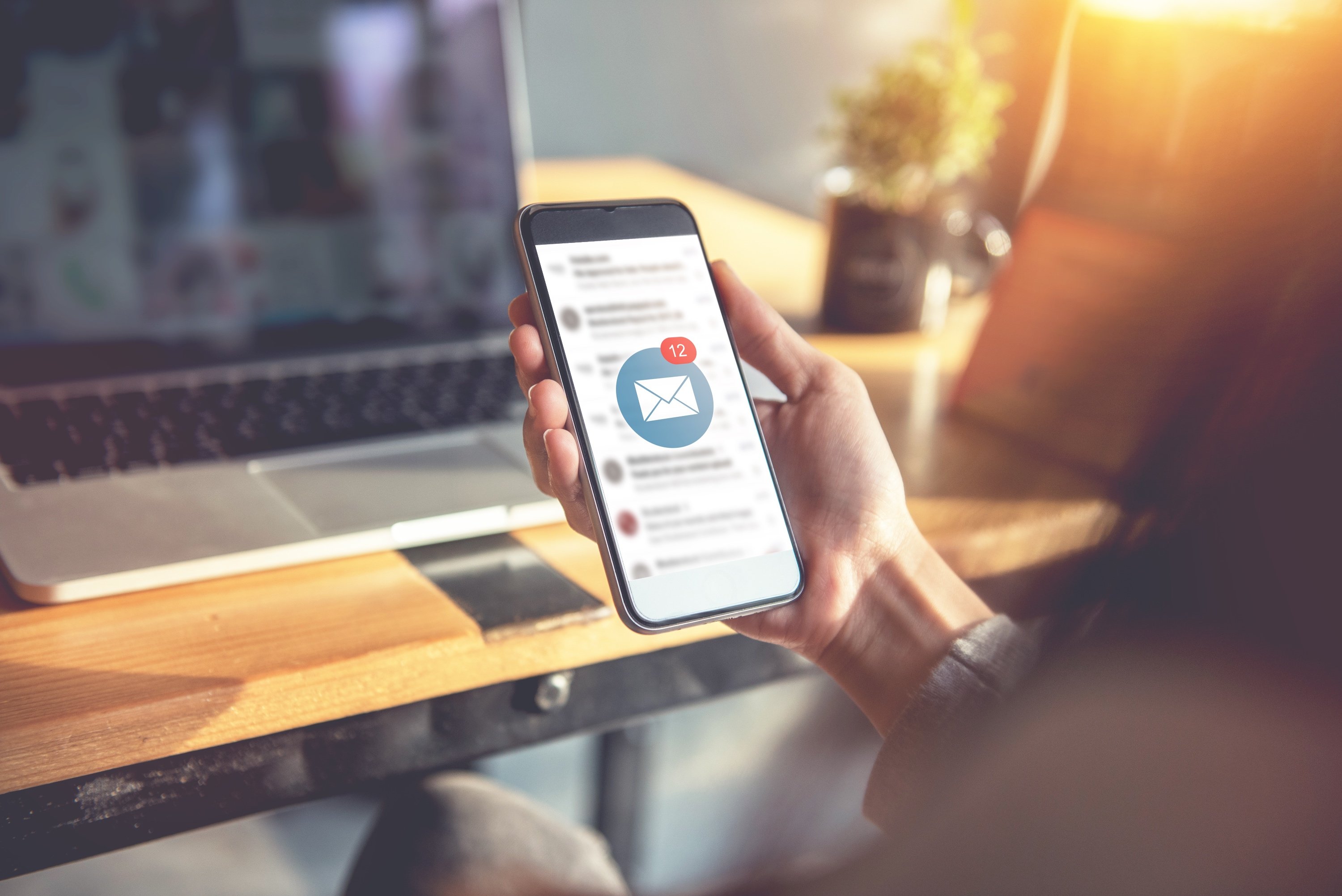 iCloud Mail, Gmail, Outlook et Yahoo! Mail protègent-ils leurs utilisateurs contre les malwares? - © oatawa / Shutterstock