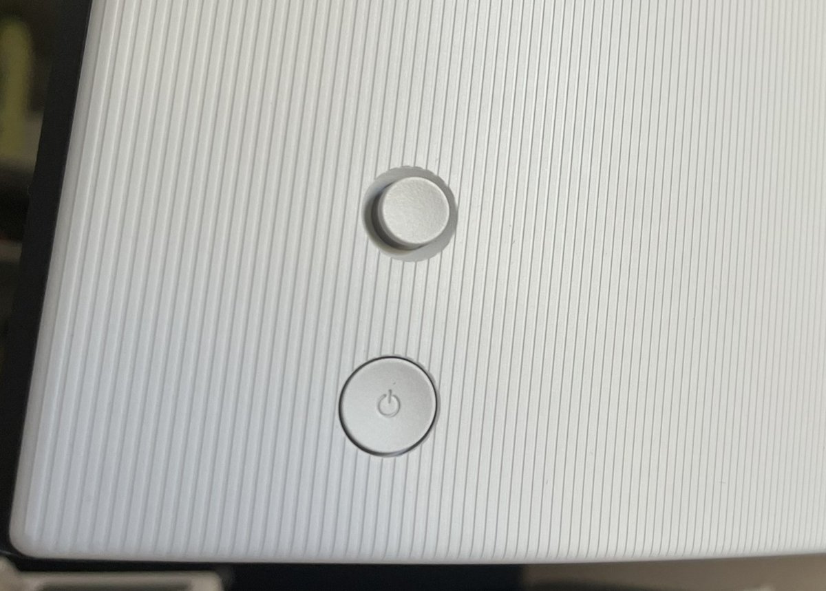 Le joystick pour contrôler l'OSD. © Vincent Touveneau 