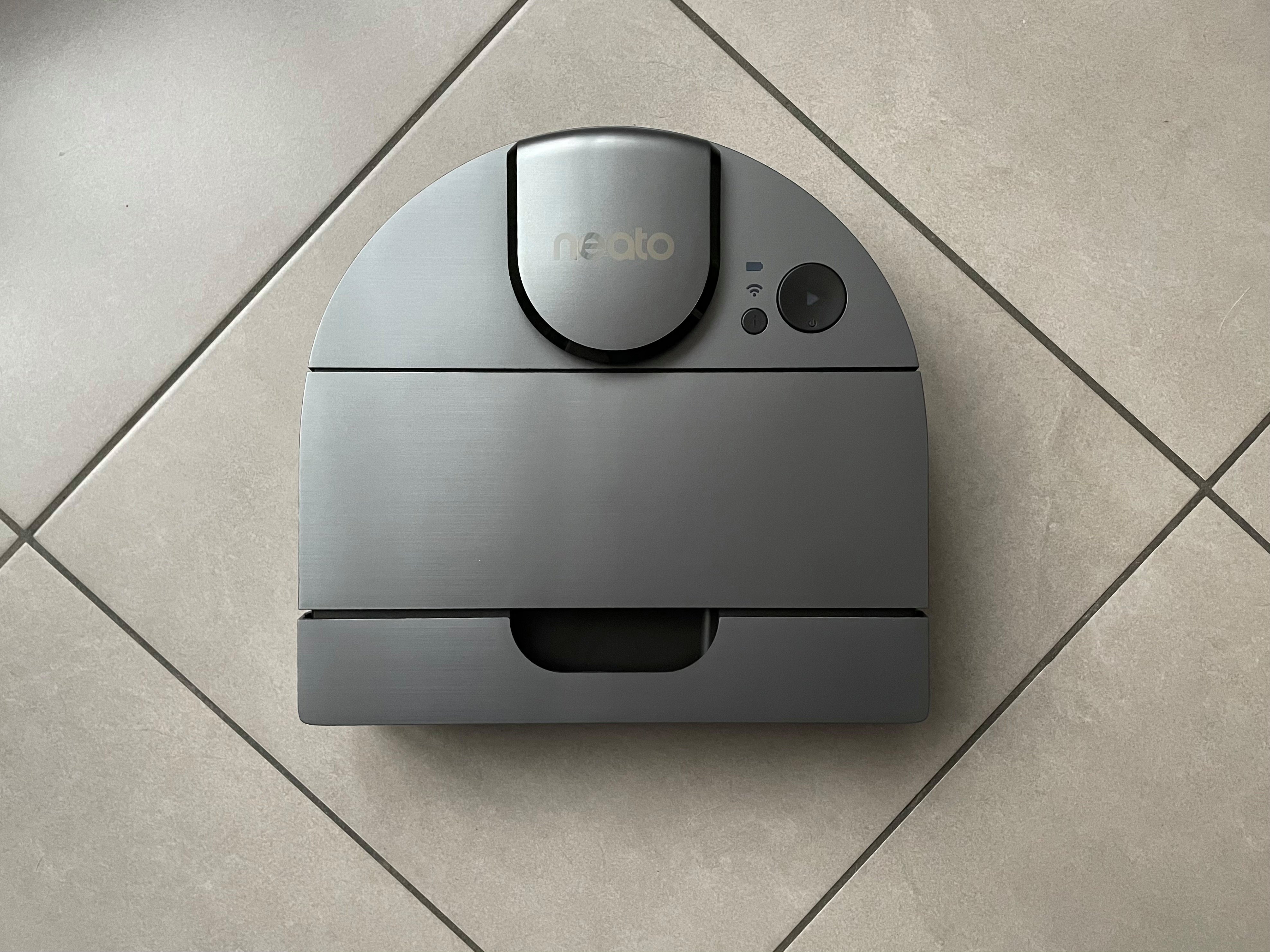 Vous avez un aspirateur robot Neato ? Il sera presque inutilisable dans quelques jours ©Mathieu Grumiaux pour Clubic