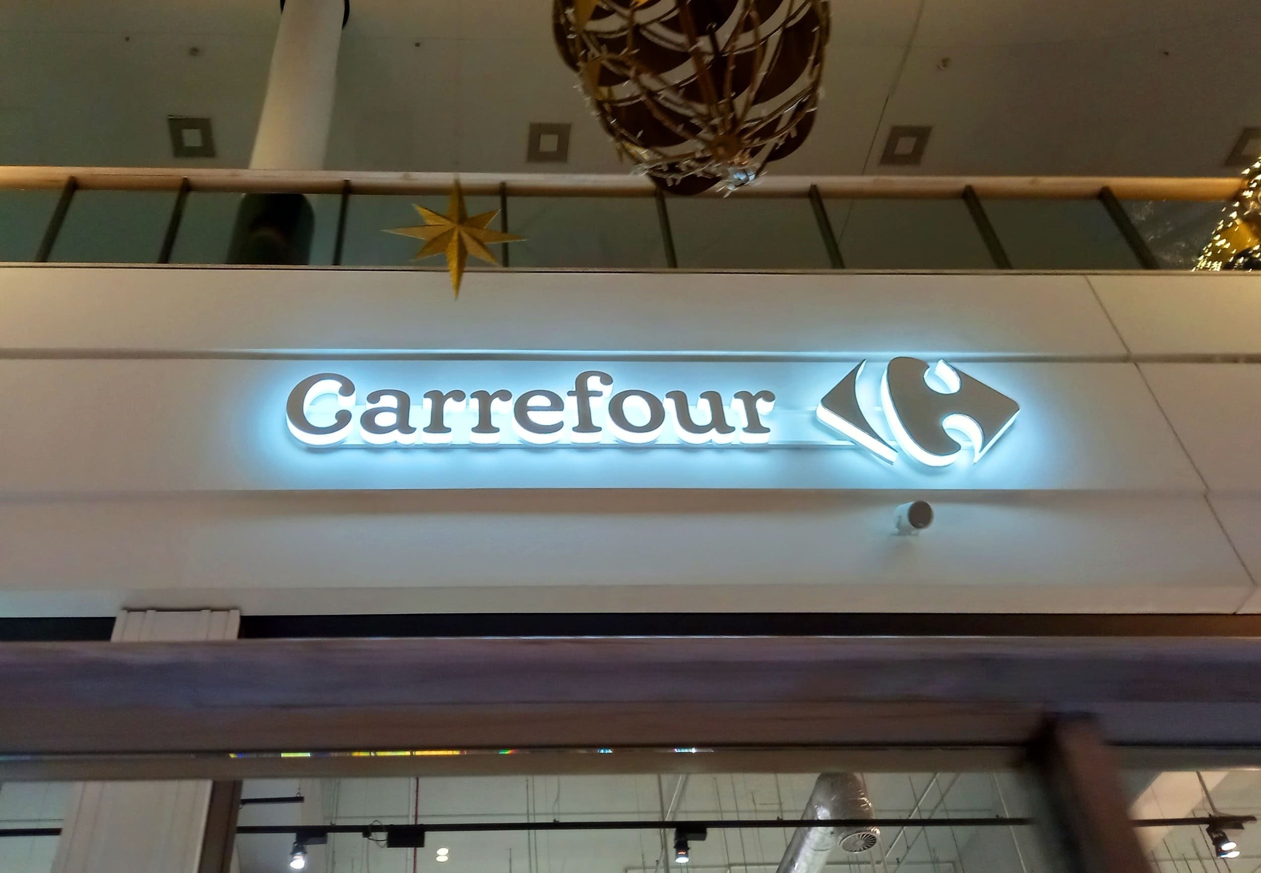 Le mystère demeure autour de la cyberattaque de Carrefour © Magda Wygralak / Shutterstock