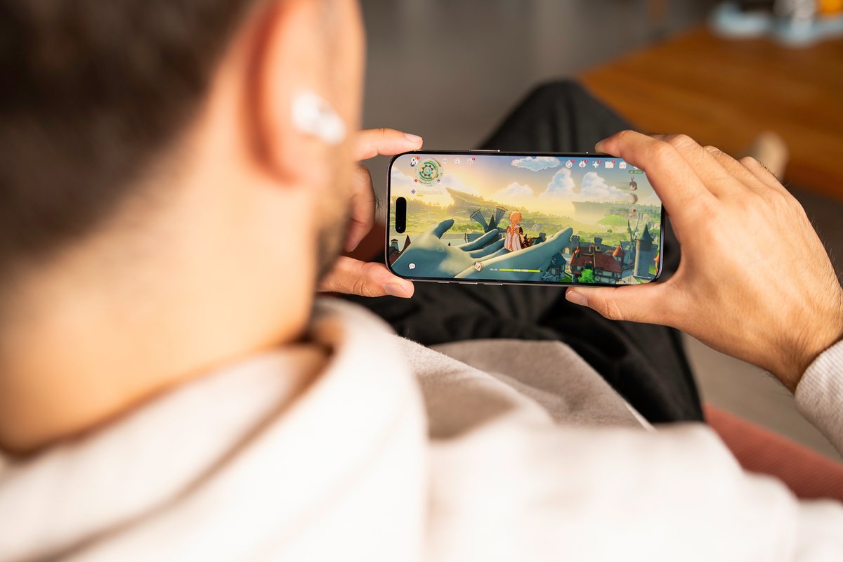 L'iPhone Air est joueur, mais chauffe beaucoup. © Pierre Crochart pour Clubic.com