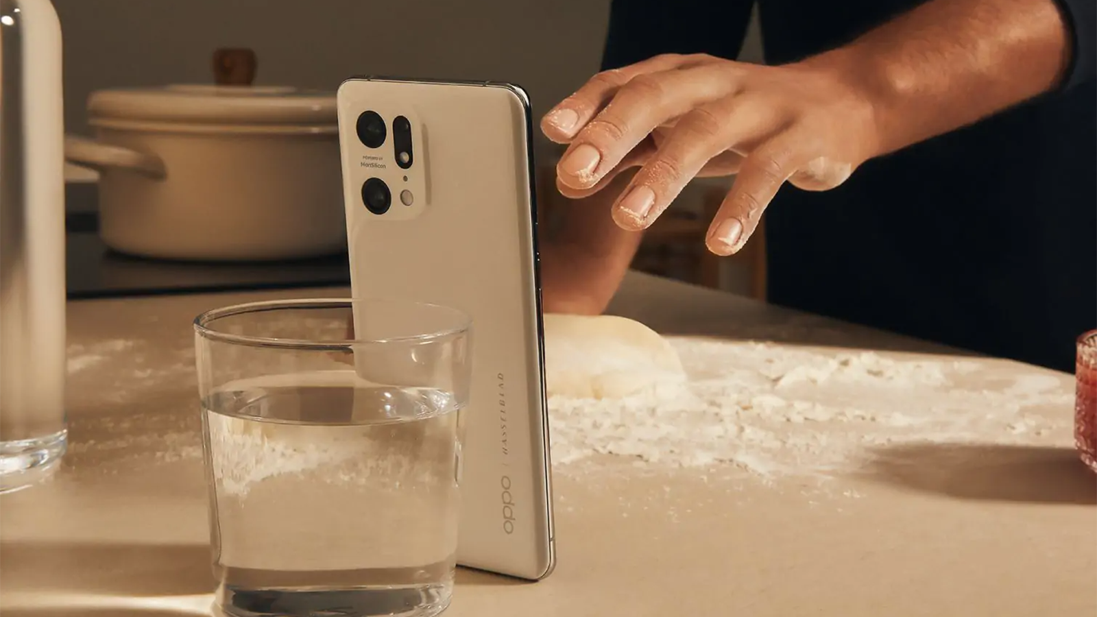 Le smartphone 5G Oppo Find X5 Pro