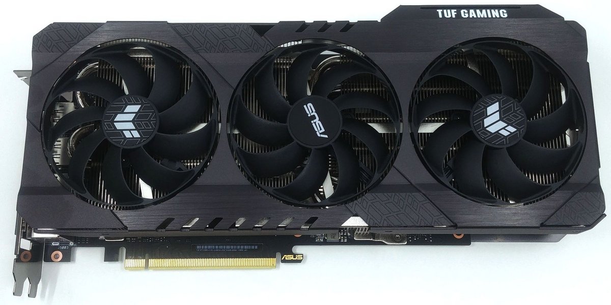 Asus TUF Gaming GeForce RTX 3080 : de belles finitions © Nerces pour Clubic