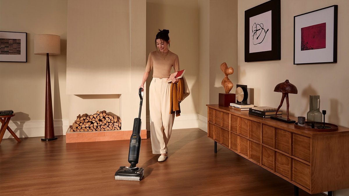 Lavage à haute température et séchage automatique garantissent un rouleau toujours propre, sans odeurs ni moisissures, même en usage fréquent. ©Roborock