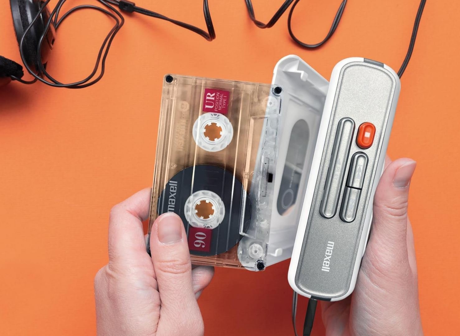 Maxell lance un nouveau baladeur à cassettes, pour écouter la musique "comme avant". ©Maxell