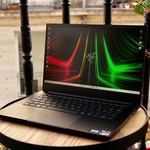 Razer Blade 14 (2022)