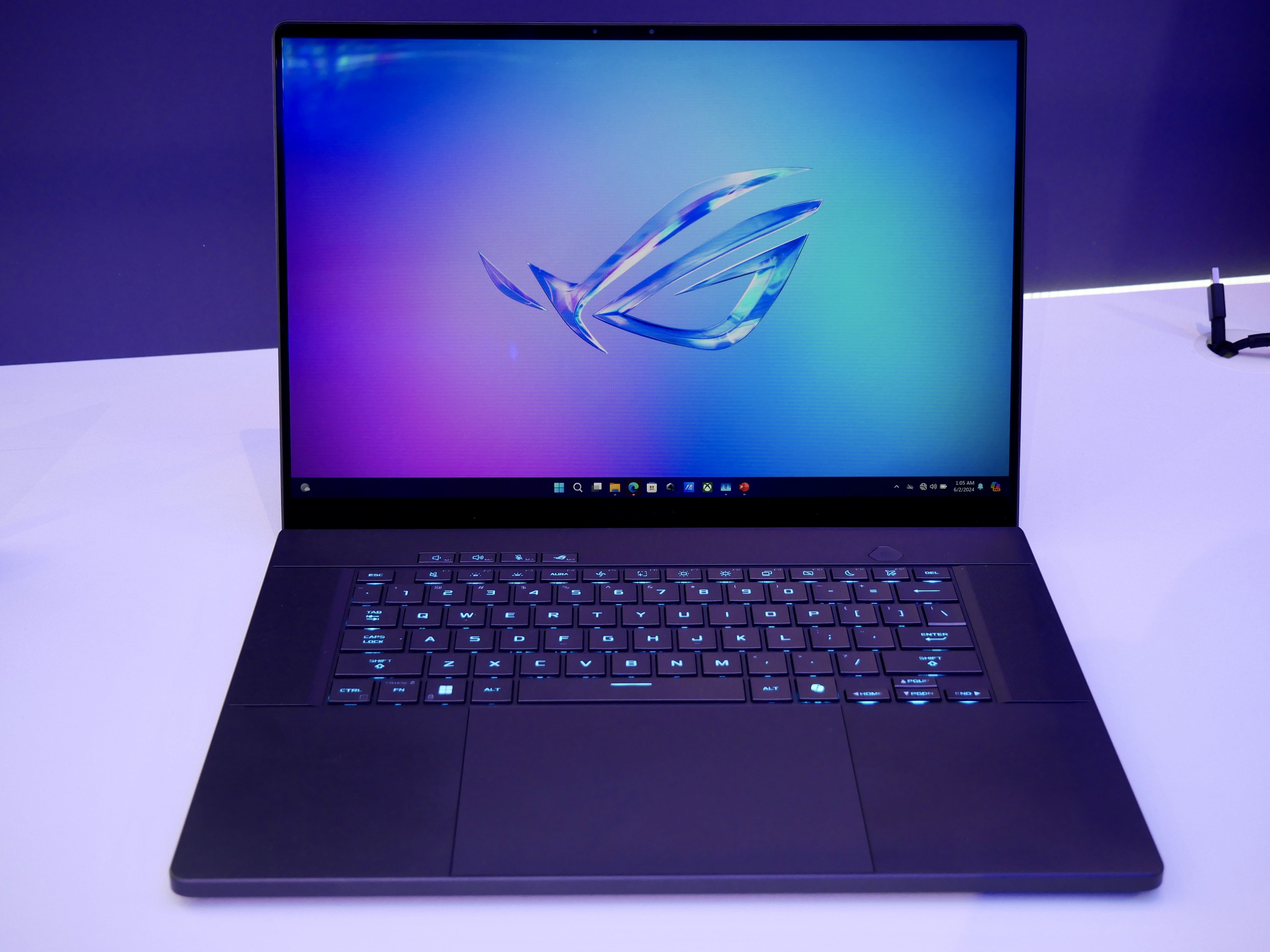 ROG Zephyrus G16