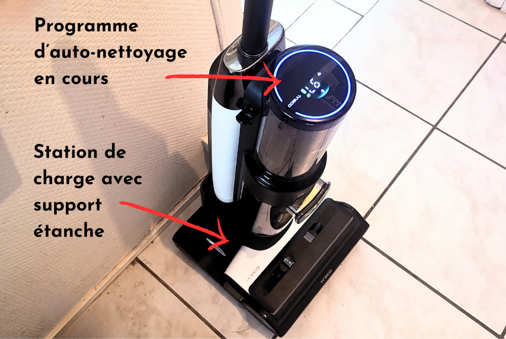 Sans double réservoir, pas d'auto-nettoyage et tous les avantages que cela implique ! © Clubic
