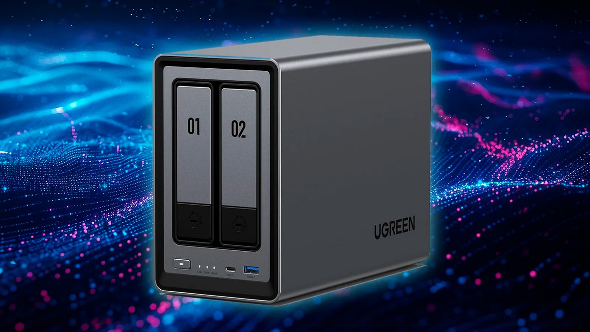 Le DXP2800 embarque un processeur Intel N100 et 8 Go de RAM DDR5, offrant de bonnes performances pour un usage polyvalent ©UGREEN