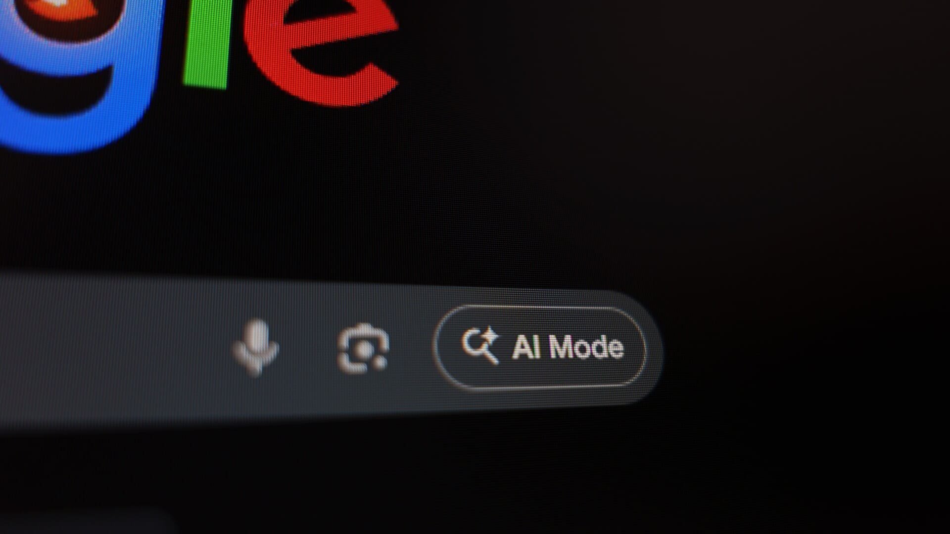 La recherche Google change de visage en France avec l'arrivée d'AI Overviews. © Rokas Tenys / Shutterstock