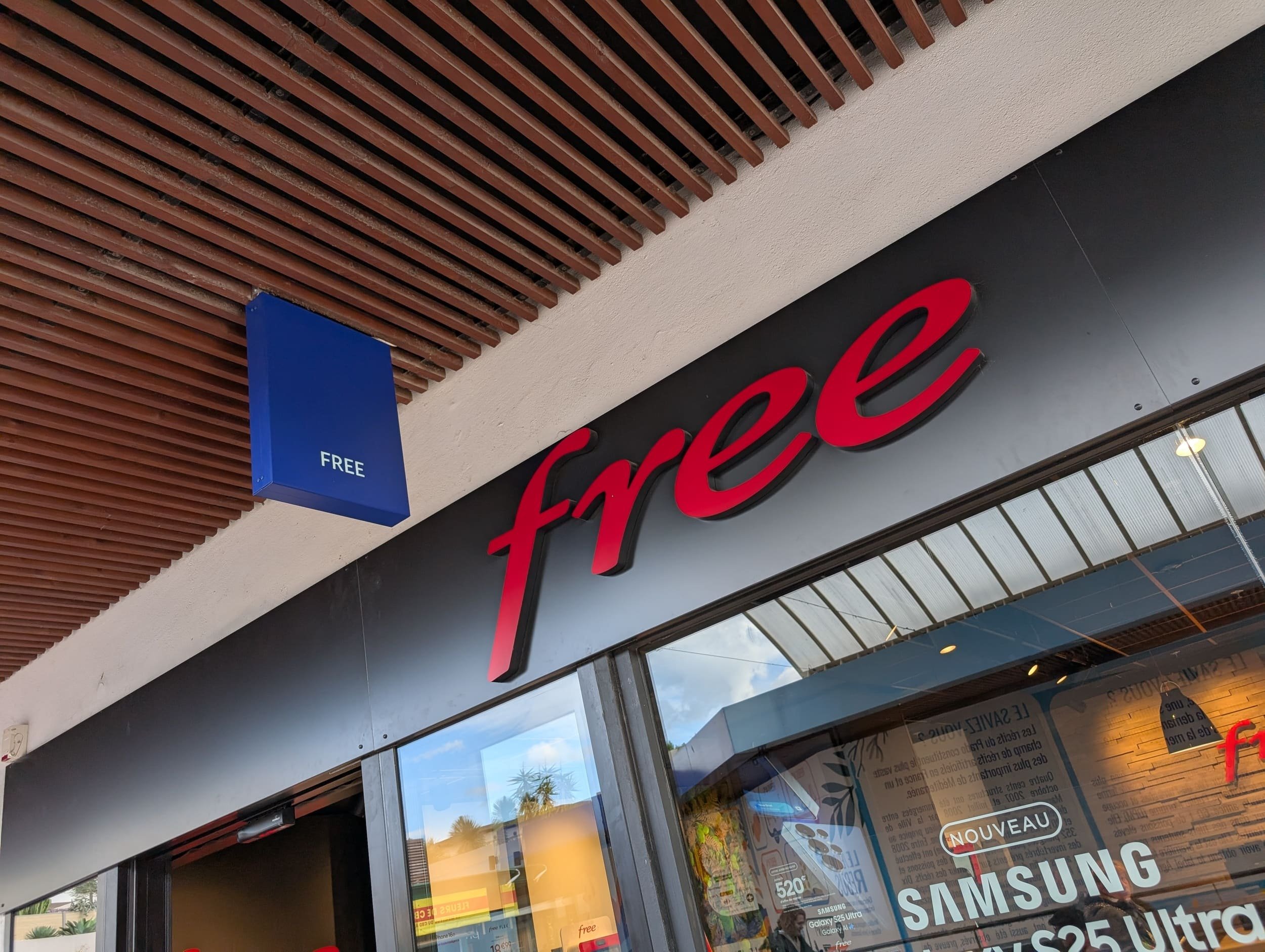 Plusieurs abonnés Freebox et Free ont reçu des e-mails de phishing, déguisés en faux abonnement Amazon Prime Family © Alexandre Boero / Clubic