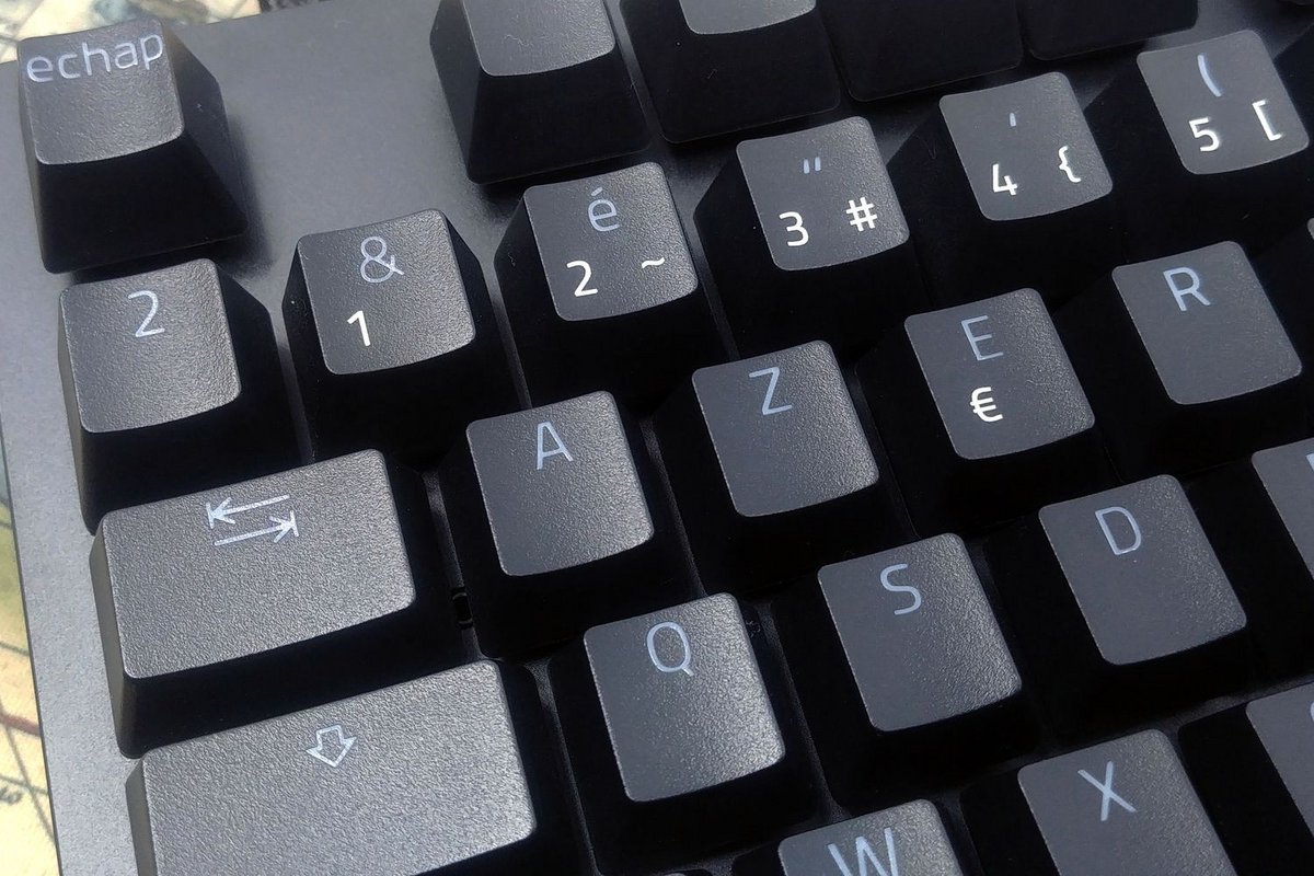 La version AZERTY qui nous a été envoyée par Razer durant quelques semaines © Nerces