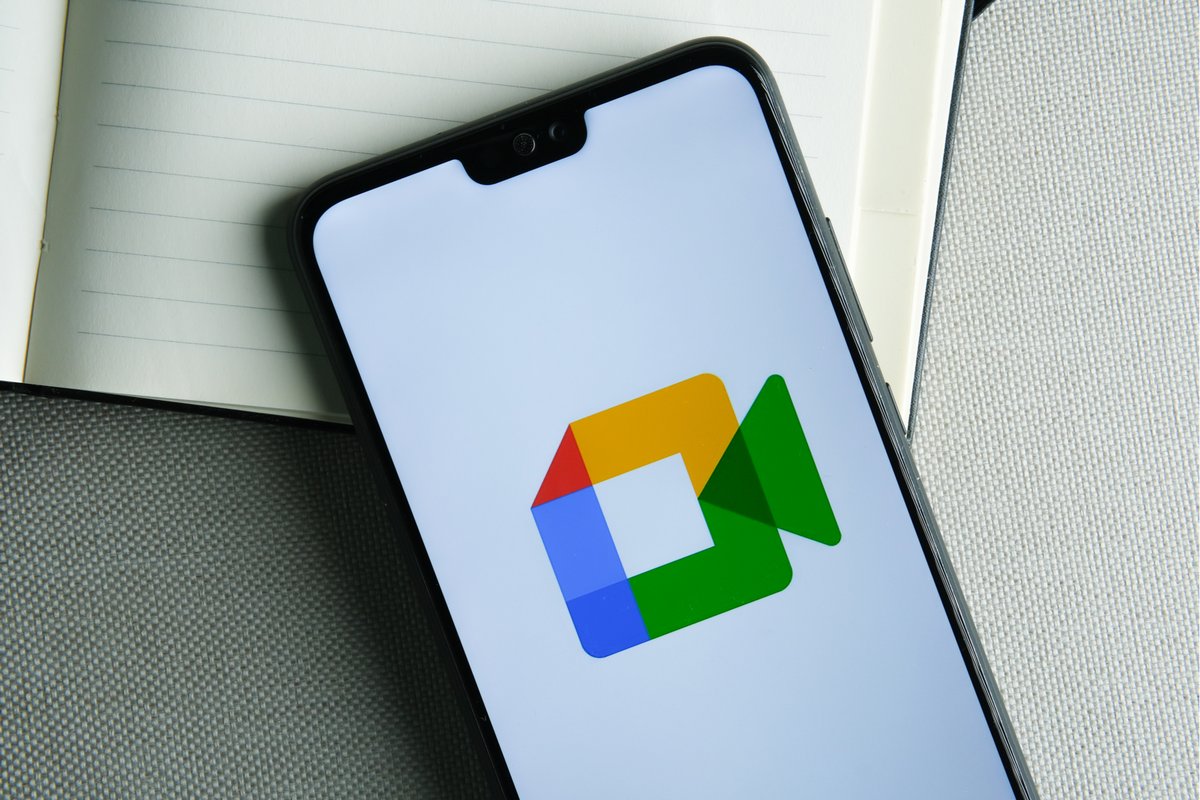 Voilà une conséquente mise à jour pour Google Meet sur smartphones © Ascannio / Shutterstock.com