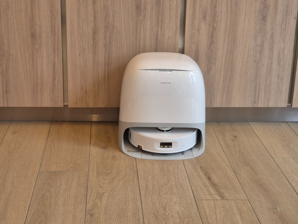 Le Roborock Qrevo Curv 2 Flow ©Camille Fontaine pour Clubic
