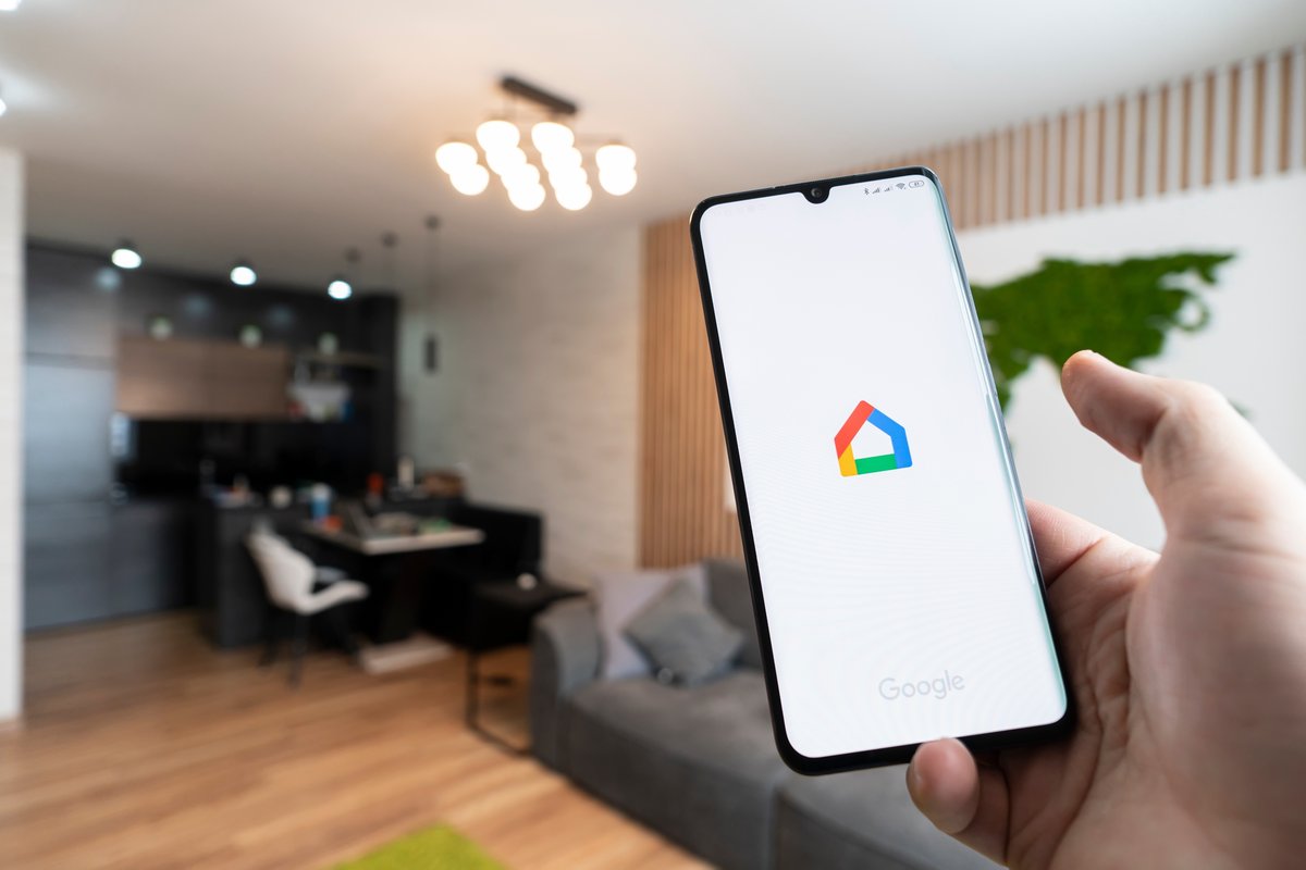 Une mise à jour importante pour Google Home déjà disponible sur iPhone ©Melnikov Dmitriy / Shutterstock.com