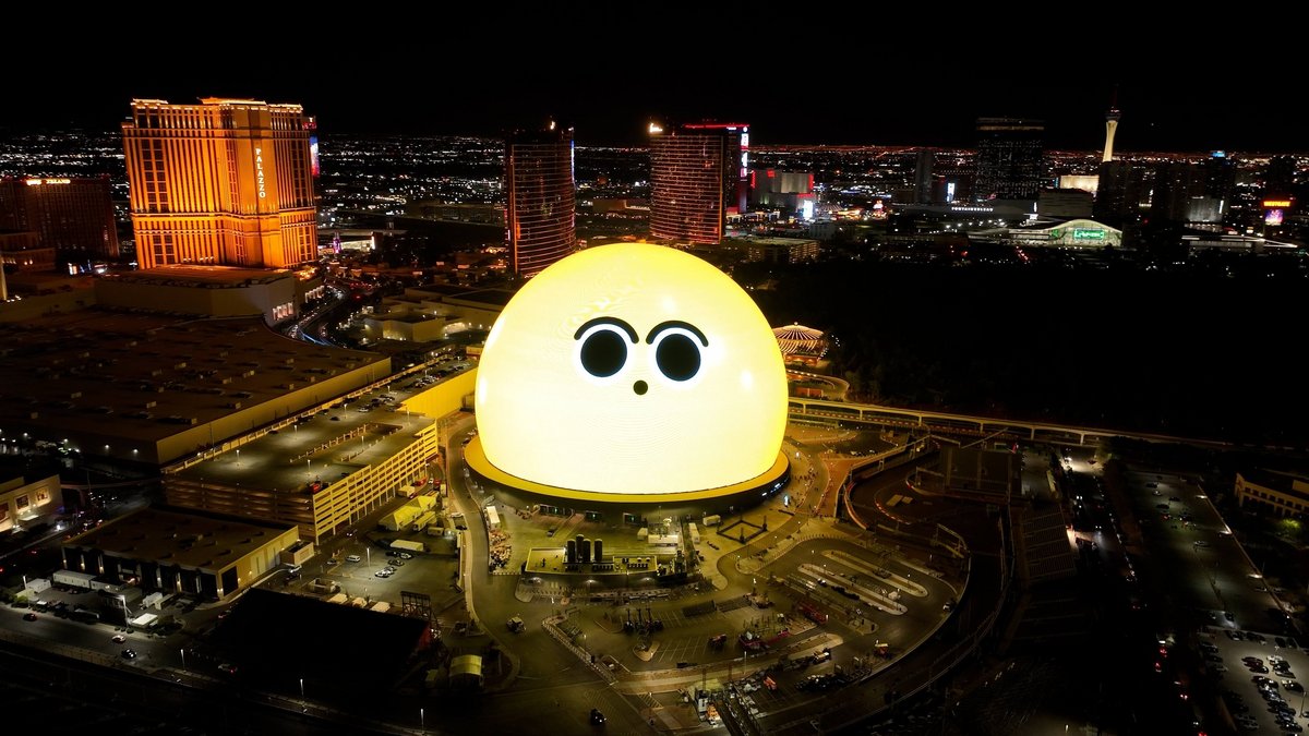 L'immense salle de concert de Las Vegas cache une débauche de technologies © ByDroneVideos / Shutterstock