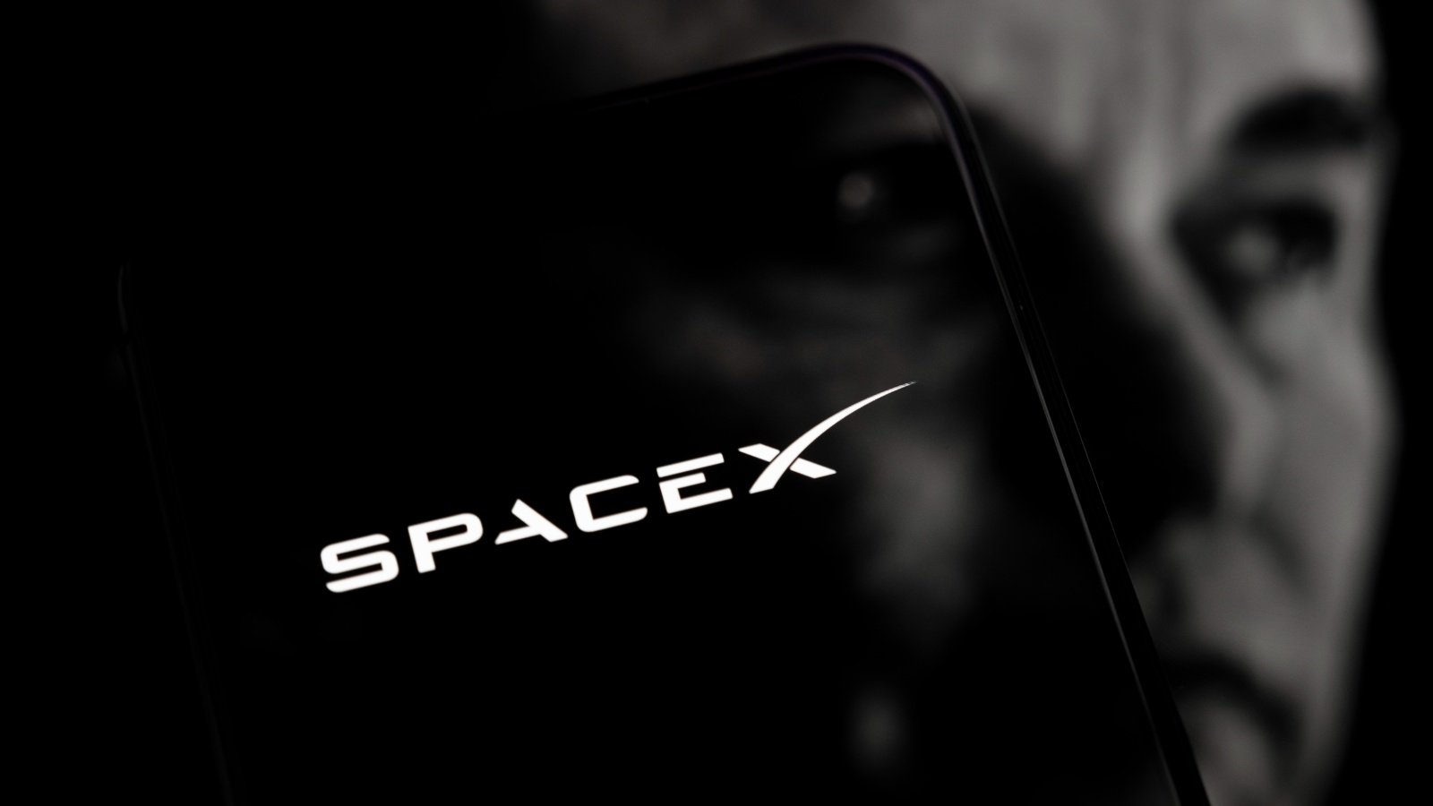 © SpaceX