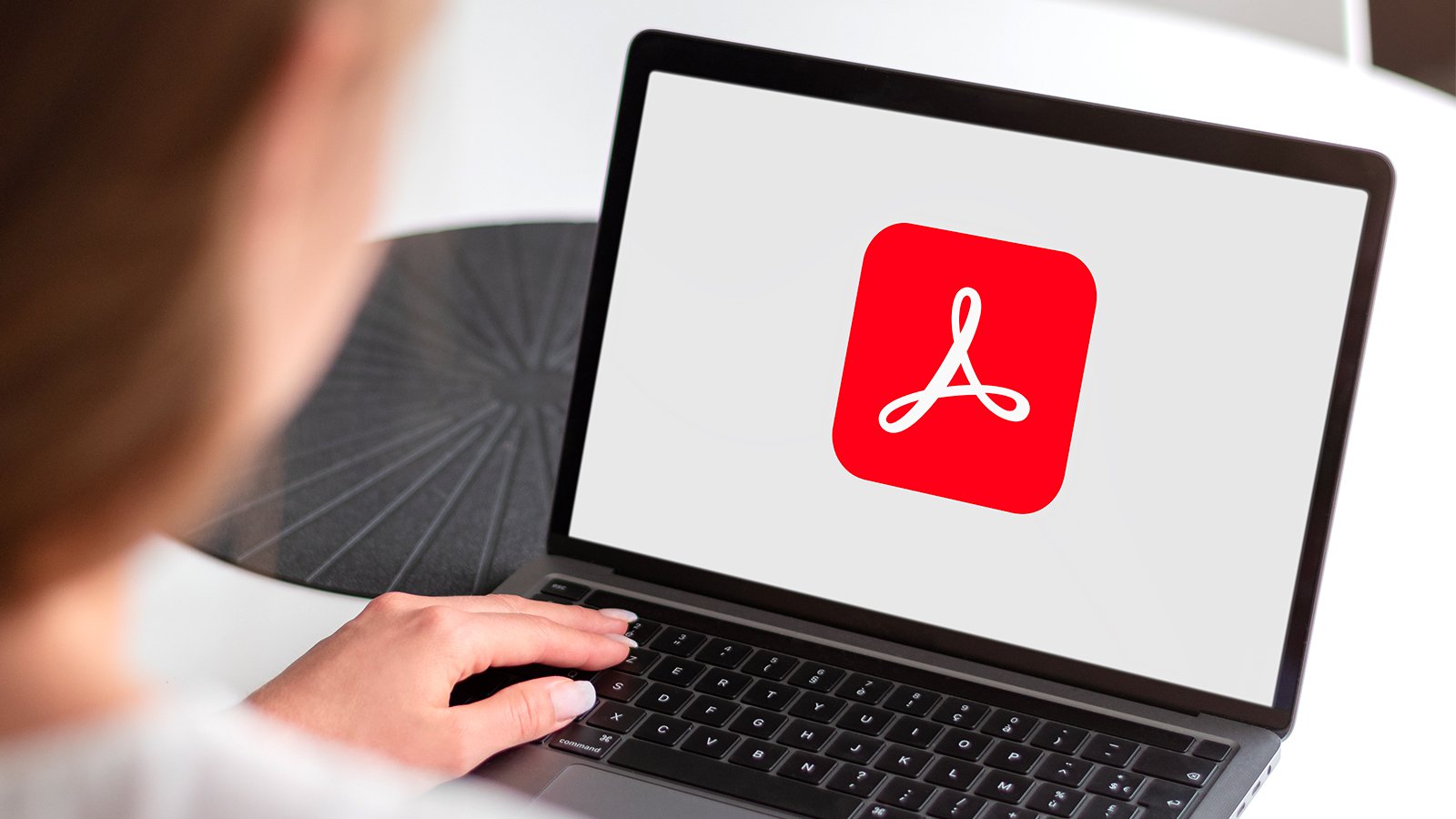 Profitez de la puissance de l'IA dans Acrobat PDF. ©Adobe Stock