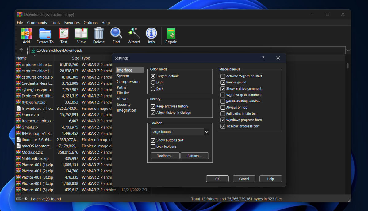 Nouveau mode sombre, nouvel affichage des paramètres, WinRAR serait-il en train d'amorcer sa grande refonte ? On croise les doigts © Clubic