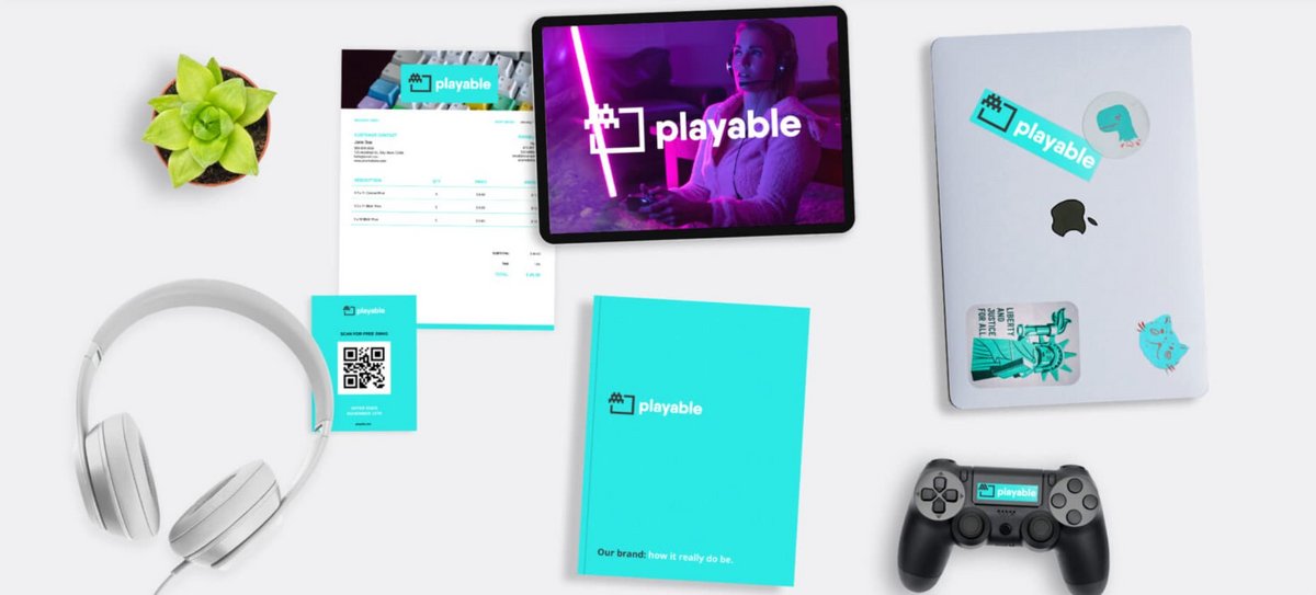 Un exemple de déclinaison de logo fourni par Looka sur son site web © Looka 