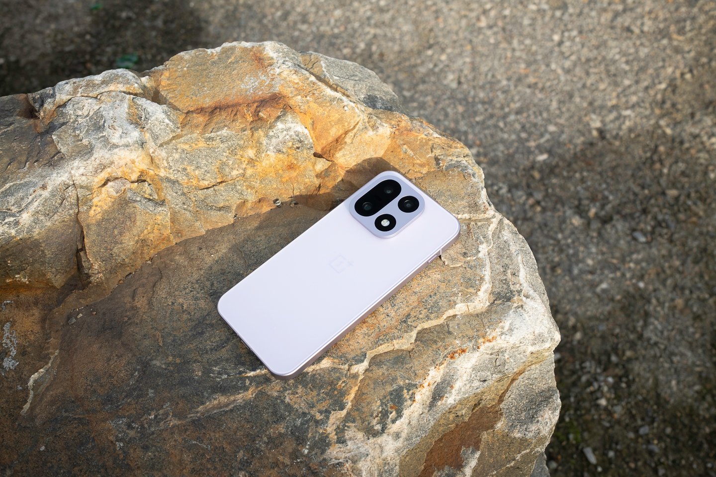 OnePlus 15 © Pierre Crochart pour Clubic.com