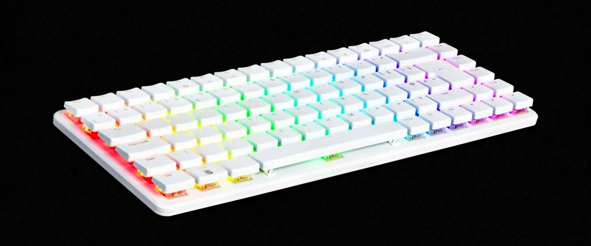 Le Pi 500+ adopte un clavier rétroéclairé avec contacteurs Gateron. ©Raspberry Pi