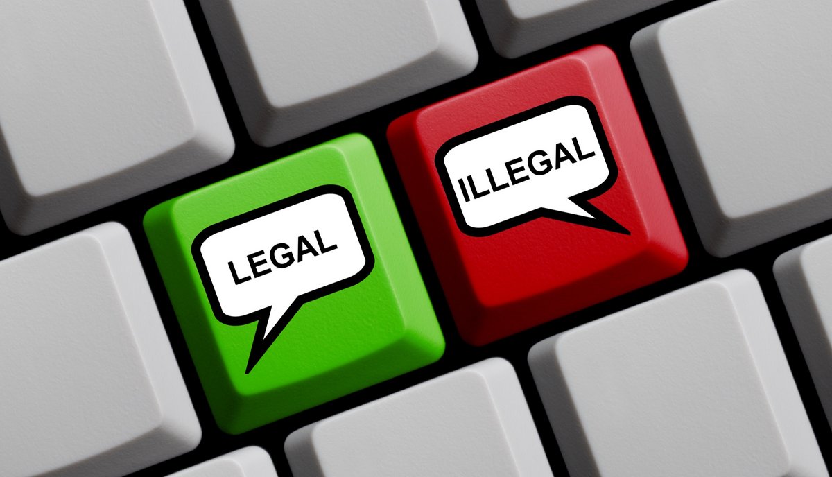 Au regard de la loi, vous avez le droit de comparer les prix et de souscrire à l'offre la plus avantageuse. En revanche, certains services l'interdisent explicitement dans leurs CGU. © keport / Shutterstock