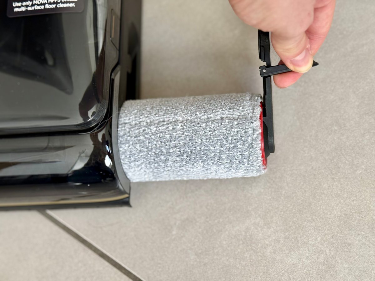 Mova M50 Ultra retrait brosse