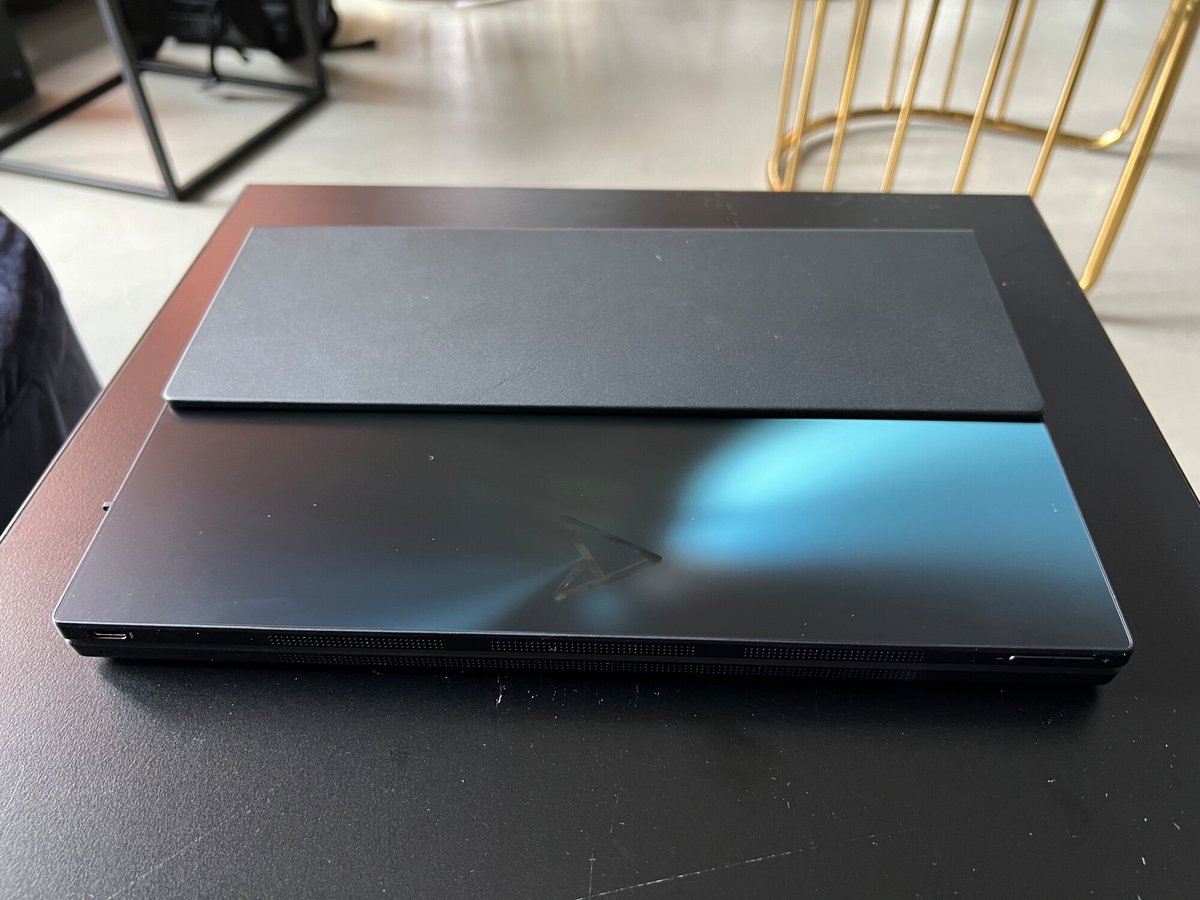 zenbook 17 fold oled