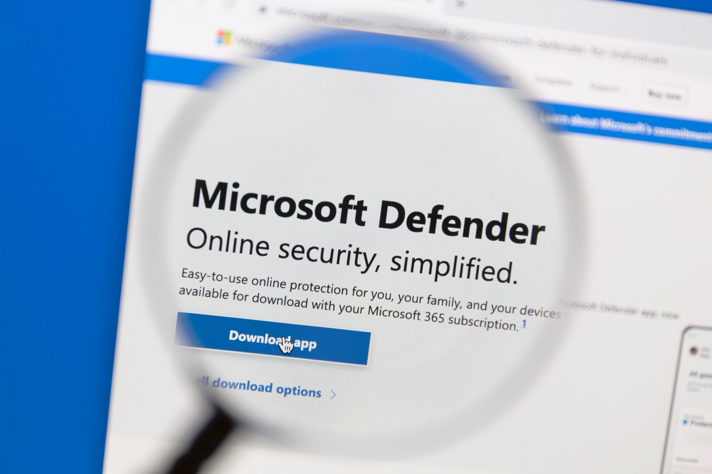 Microsoft Defender bloquera les attaques par mail bombing dans Office 365. © IB Photography / Shutterstock