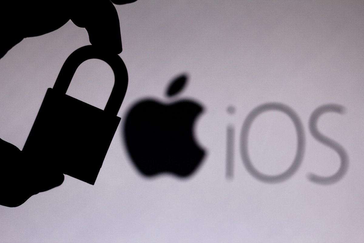 Trois failles critiques menacent la sécurité de millions d'apps macOS et iOS © rafapress / Shutterstock