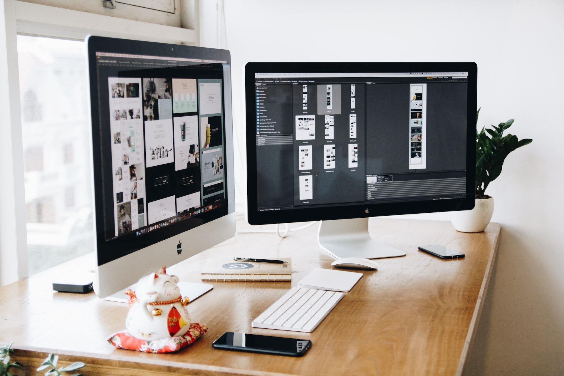 imac et clavier sur un bureau
