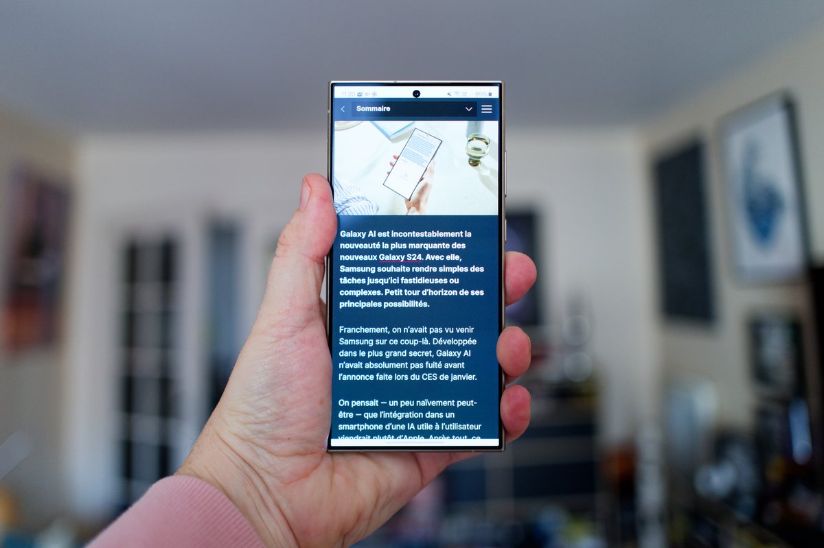 Galaxy AI est incontestablement la nouveauté la plus marquante des nouveaux Galaxy S24 et devrait placer l'entreprise dans une configuration financière favorable © Marc Mitrani pour Clubic
