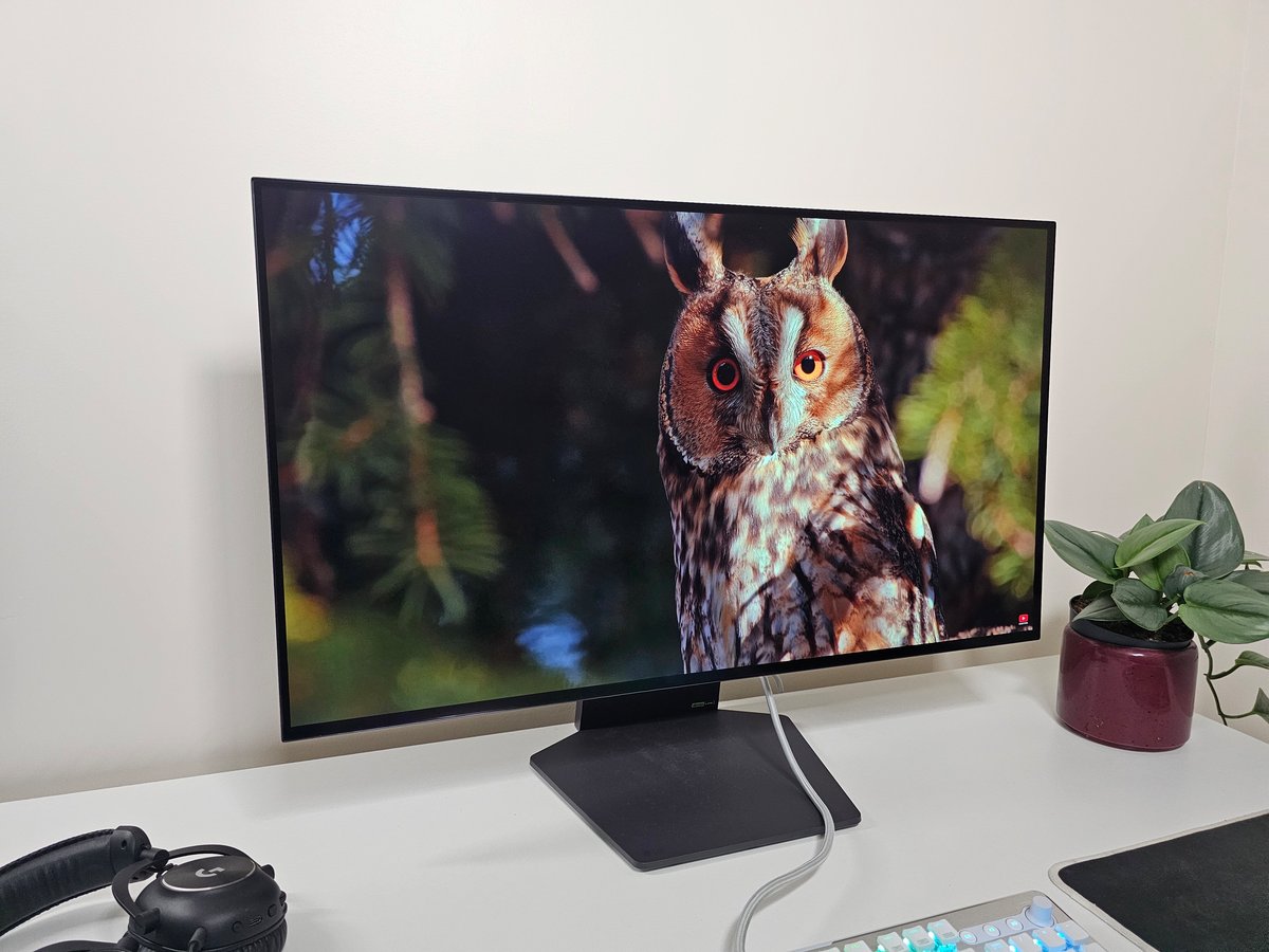 Test LG UltraGear OLED 32GS95UE-B