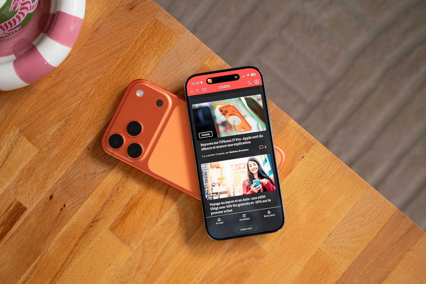 L'iPhone Air et l'iPhone 17 Pro. © Pierre Crochart pour Clubic.com