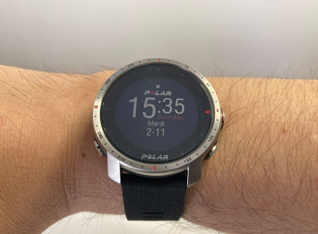 Polar Grit X Pro - Design