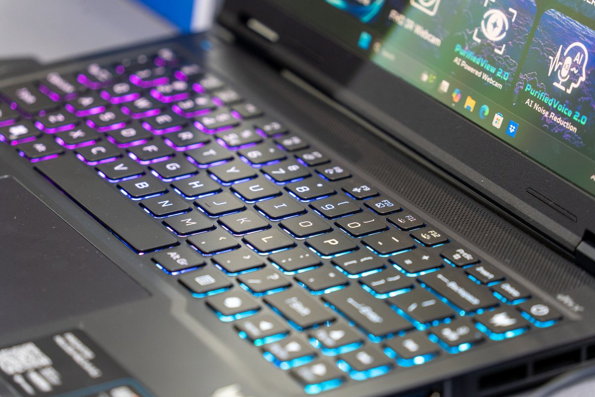 Acer Predator Helios Neo 14 AI