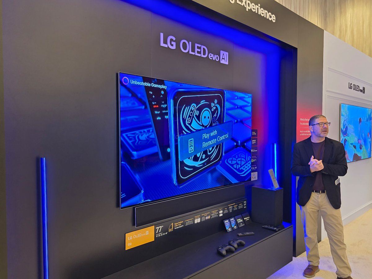 Le LG OLED G6 présenté à la presse lors du CES 2026. © Matthieu Legouge