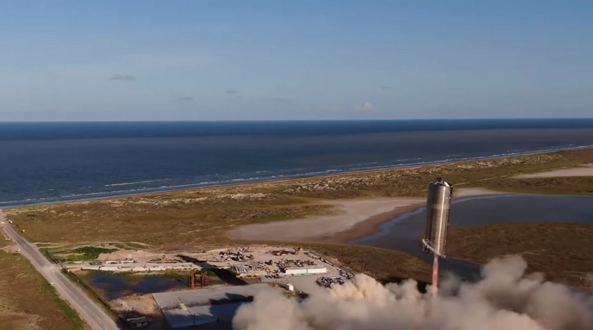 Après "la cocotte minute" voici le "silo à grains" qui prend son envol au Texas. Crédits SpaceX