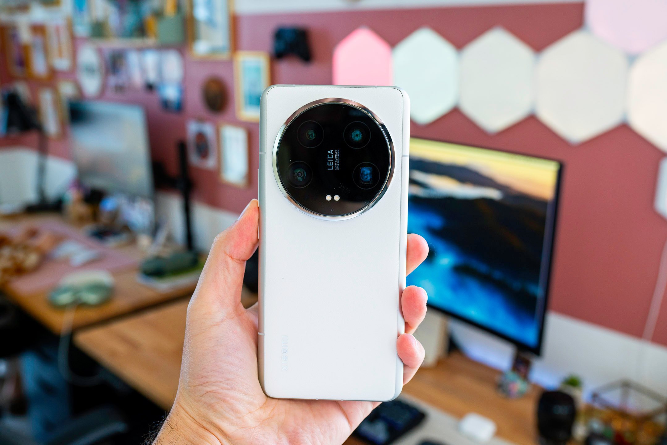 Un capteur massif qui devrait intégrer un capteur périscopique 200 mégapixels © Pierre Crochart pour Clubic.com