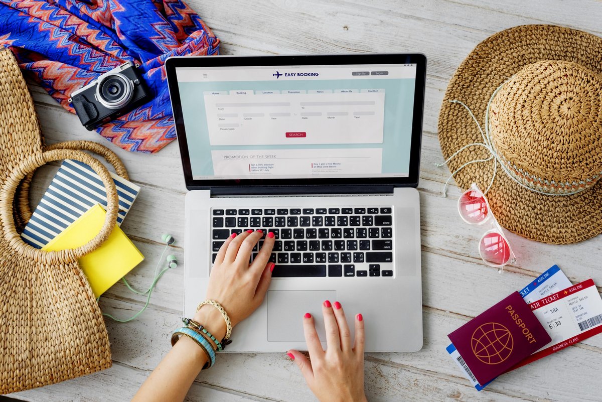 Vous partez en voyage ? Découvrez comment payer moins cher vos billets d'avion © Rawpixel.com / Shutterstock